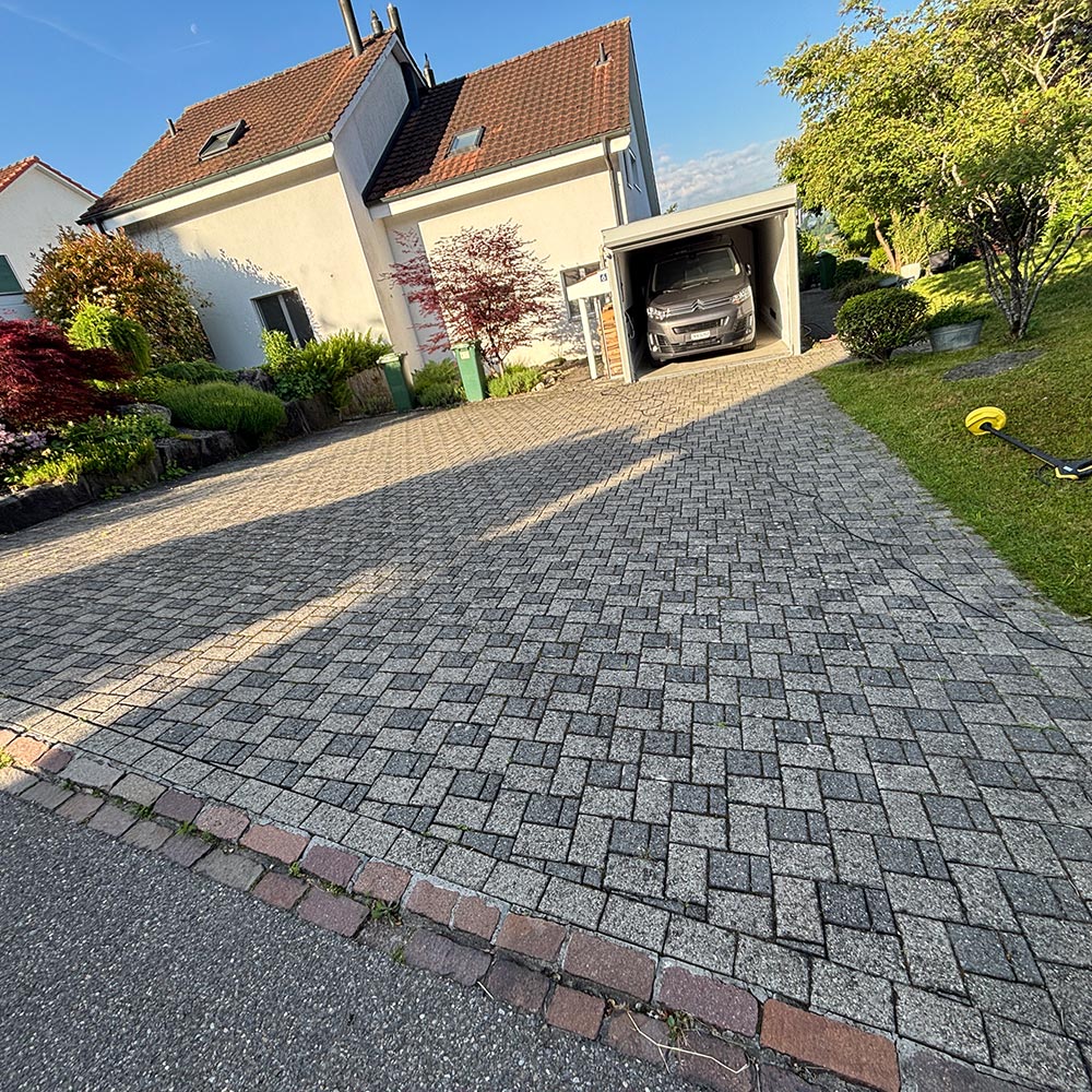 Immotech-Service: Steine reinigen vorher